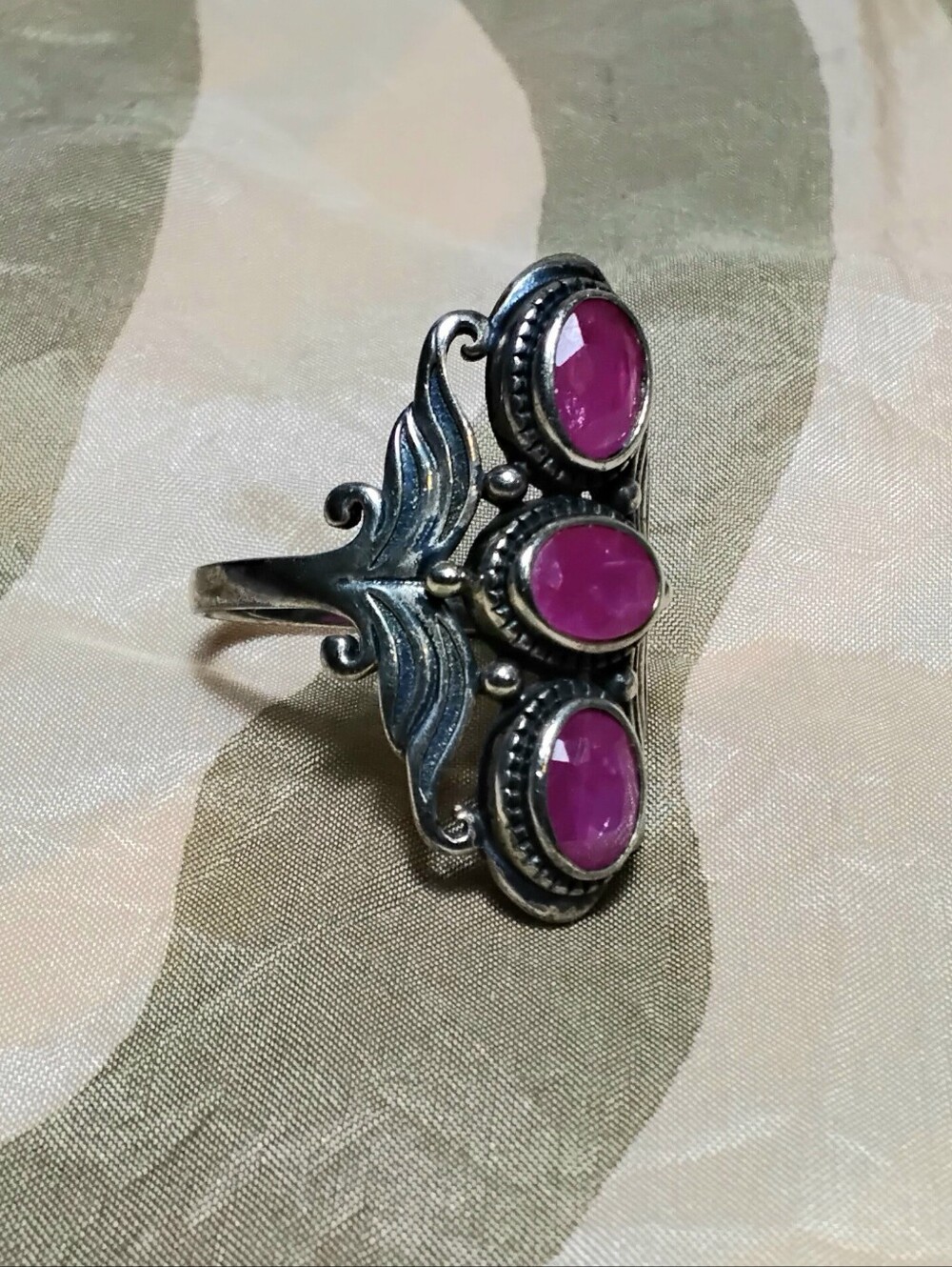 925 Silver Ruby Ring Sz 7-1/2
